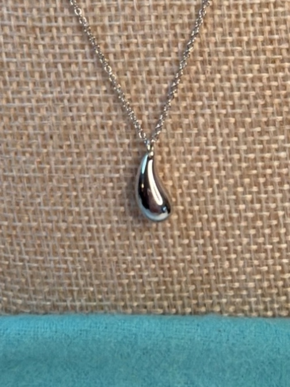 Tiffany & Co. Elsa Peretti sterling silver teardrop pendant necklace & Bag - Picture 4 of 9